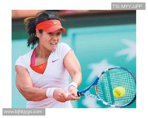 专访李娜:探寻她在网球世界中成功背后的秘密与坚持 专访李娜:探寻她在网球世界中成功背后的秘密与坚持