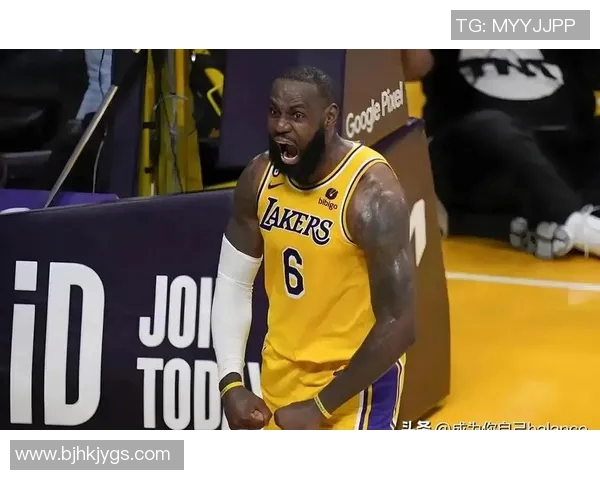 2010年湖人队与爵士队第二场激战回顾与精彩瞬间分析