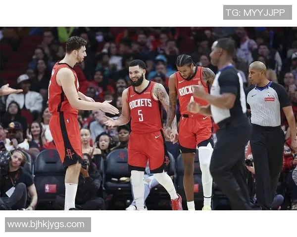 2020赛季火箭与雄鹿精彩对决直播回顾与分析