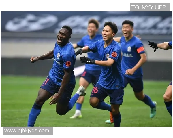 6月25日申鑫对阵强敌全力争胜期待精彩比赛展现球队风采 6月25日申鑫对阵强敌全力争胜期待精彩比赛展现球队风采